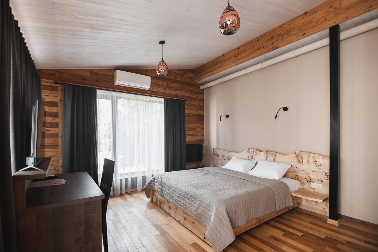 Pieno Piano Hotel Rivne Exterior photo